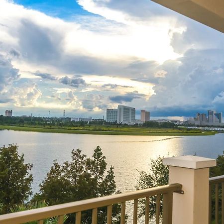 Отель Orlando Escape Williamsburg Экстерьер фото