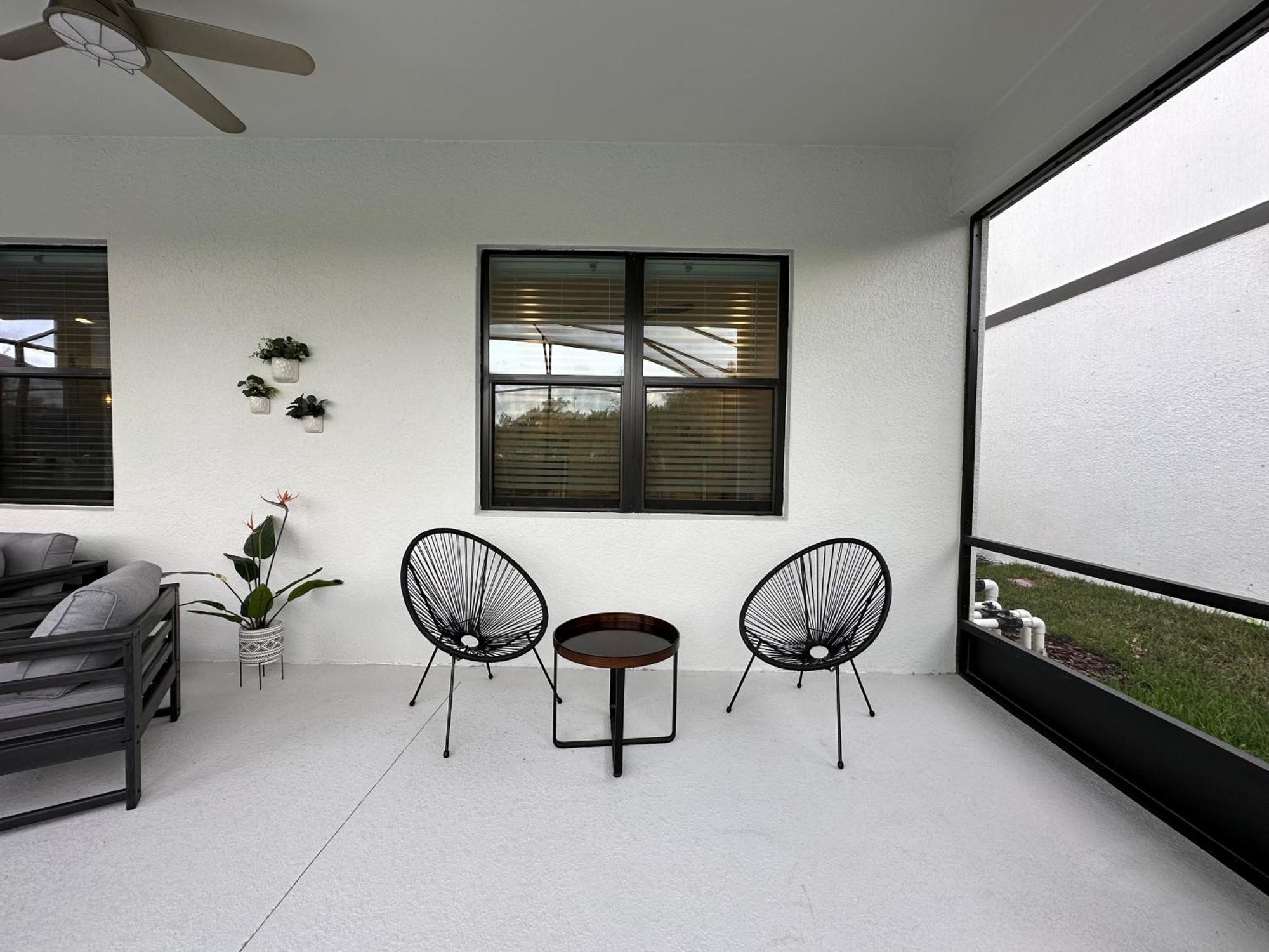 Отель Orlando Escape Williamsburg Экстерьер фото