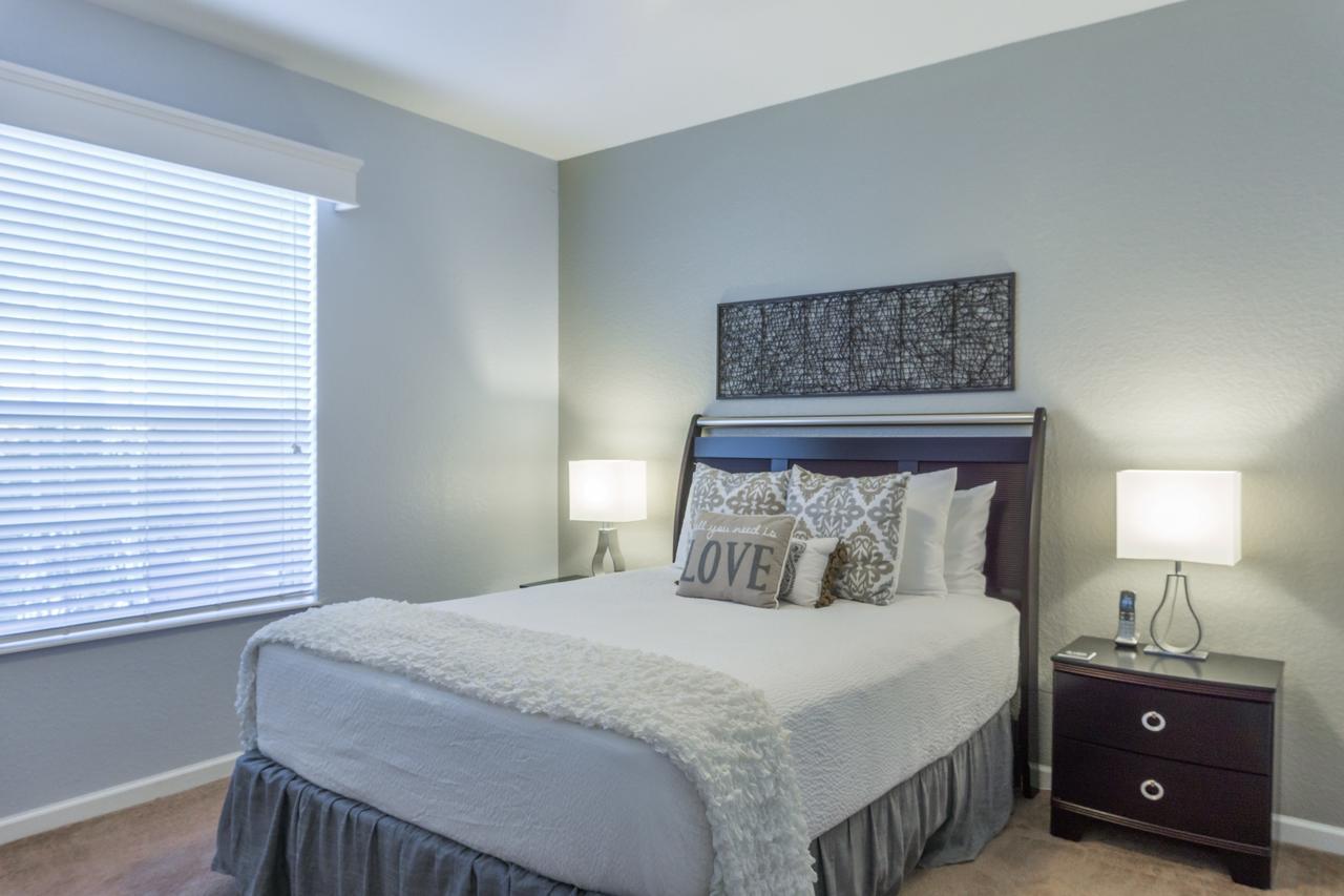 Отель Orlando Escape Williamsburg Экстерьер фото
