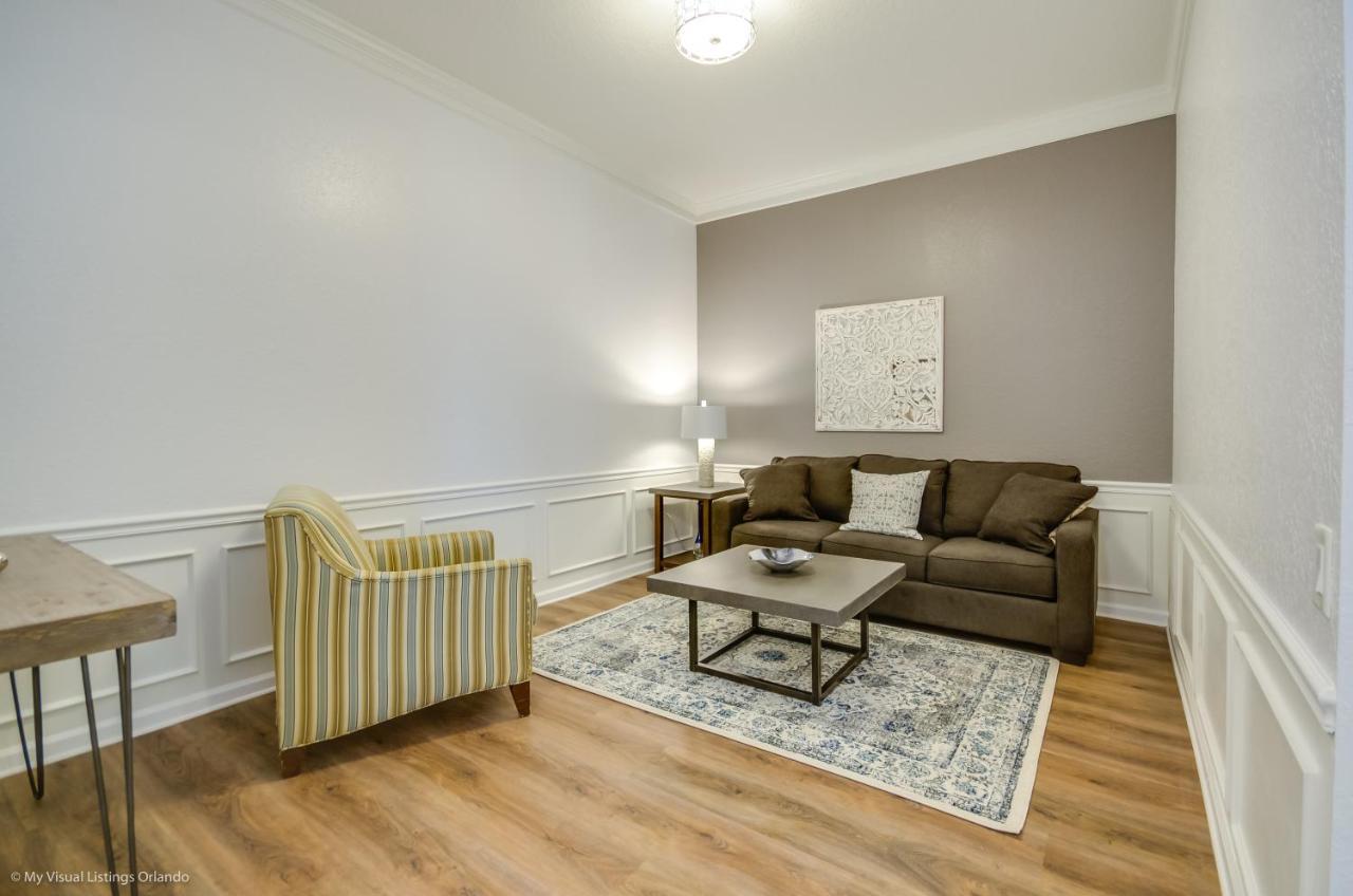 Отель Orlando Escape Williamsburg Экстерьер фото